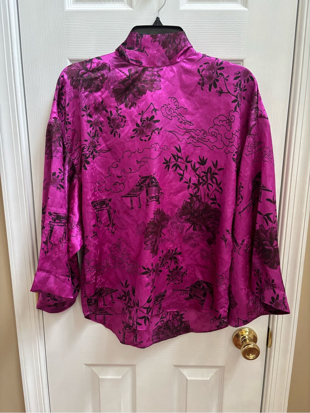 ZARA FUCHSIA & BLACK JACQUARD SATIN LIKE PRINTED JAPANESE BLOUSE, Size XS, NWT - Picture 2 of 6